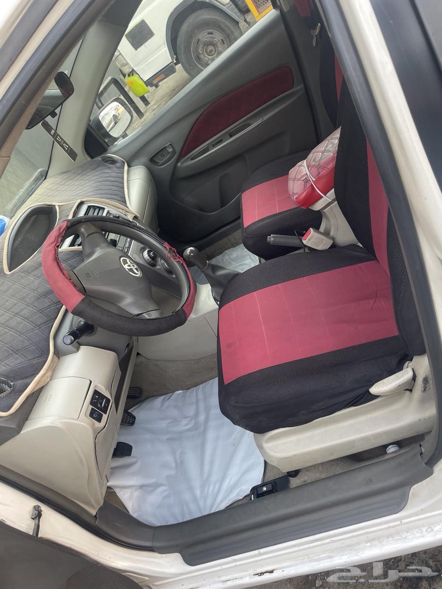 2009 Yaris car with manual transmission, engine and transmission in good condition64377034081539110