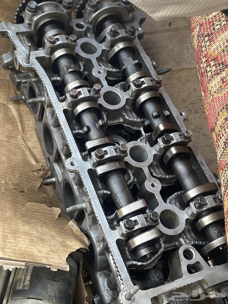 Engine Head64381588897666112