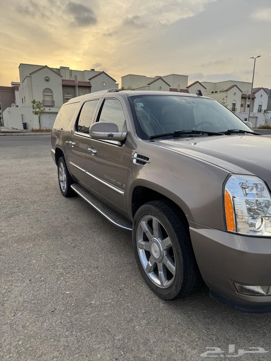 كاديلاك اسكاليد 200764382432529283112