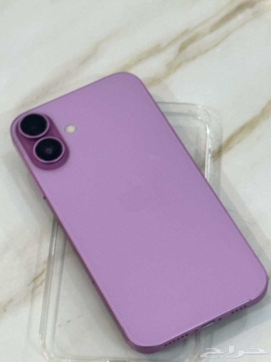 iPhone XR adapter for iPhone 1664149077750274110