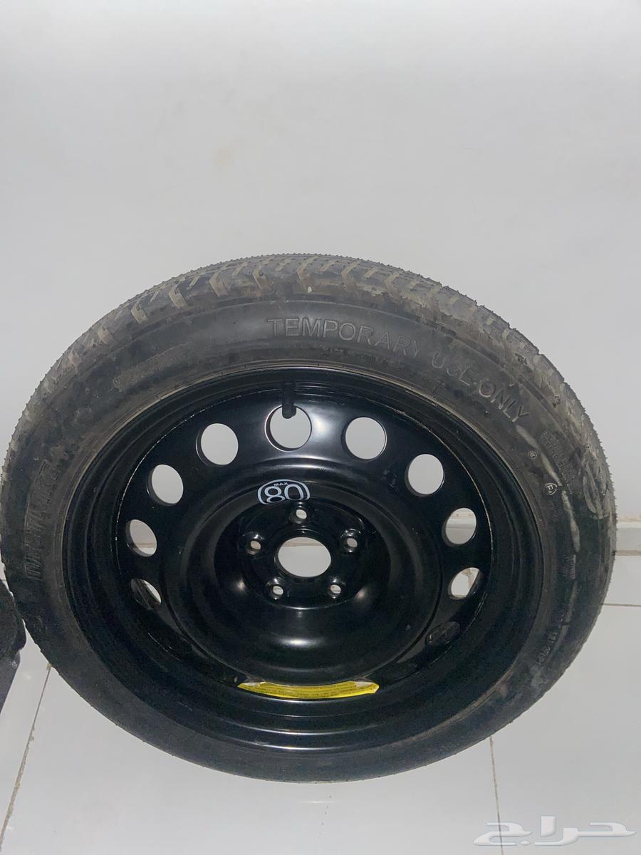 Selling Aspire rims with accessories, clean and in good condition, original Chery items64384245609346113
