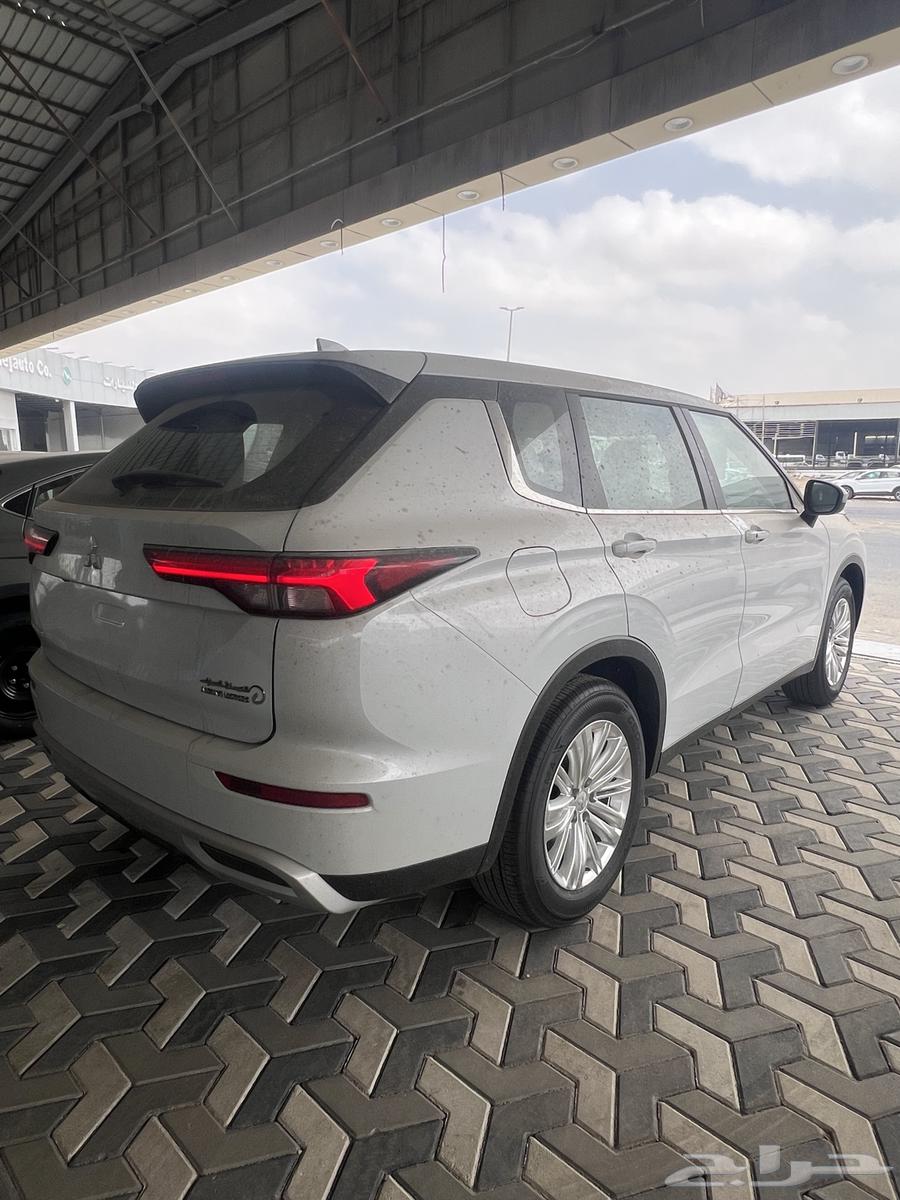 ميتسوبيشي اوتلاندر ستاندر 2025 باقل الاسعار64376780729602114