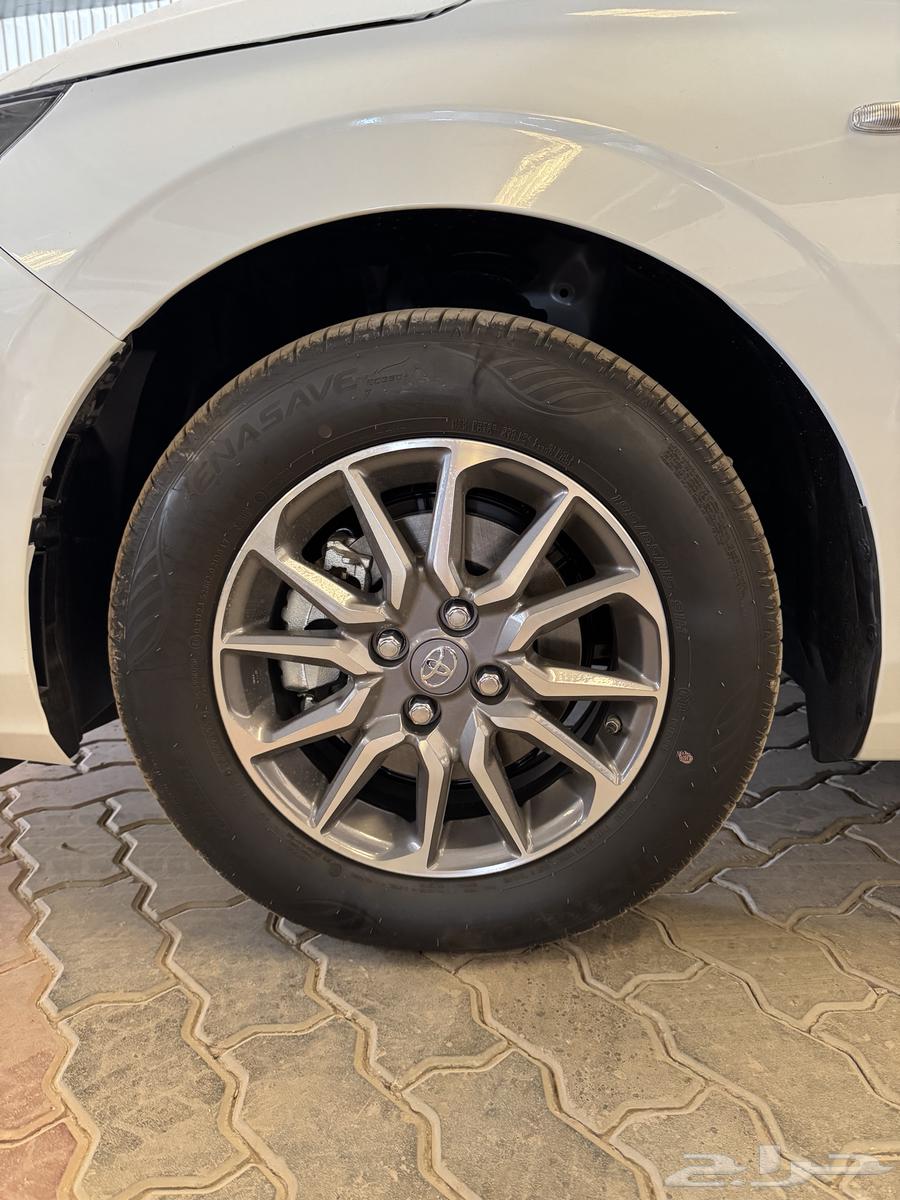 تويوتا يارس Y بنزين 202664377359927041114