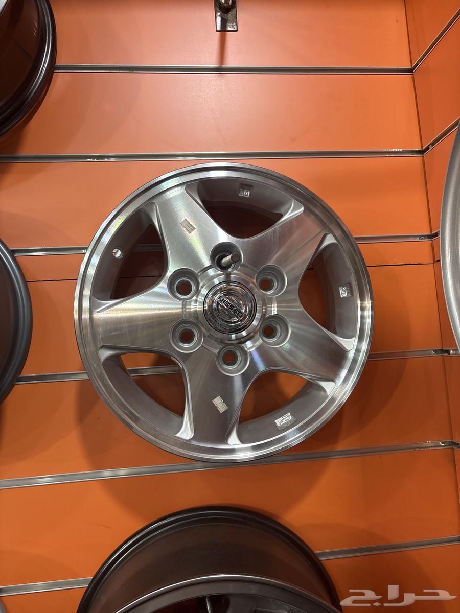 للبيع جنوط ددسن نيسان لمتد جديد64383011283457113