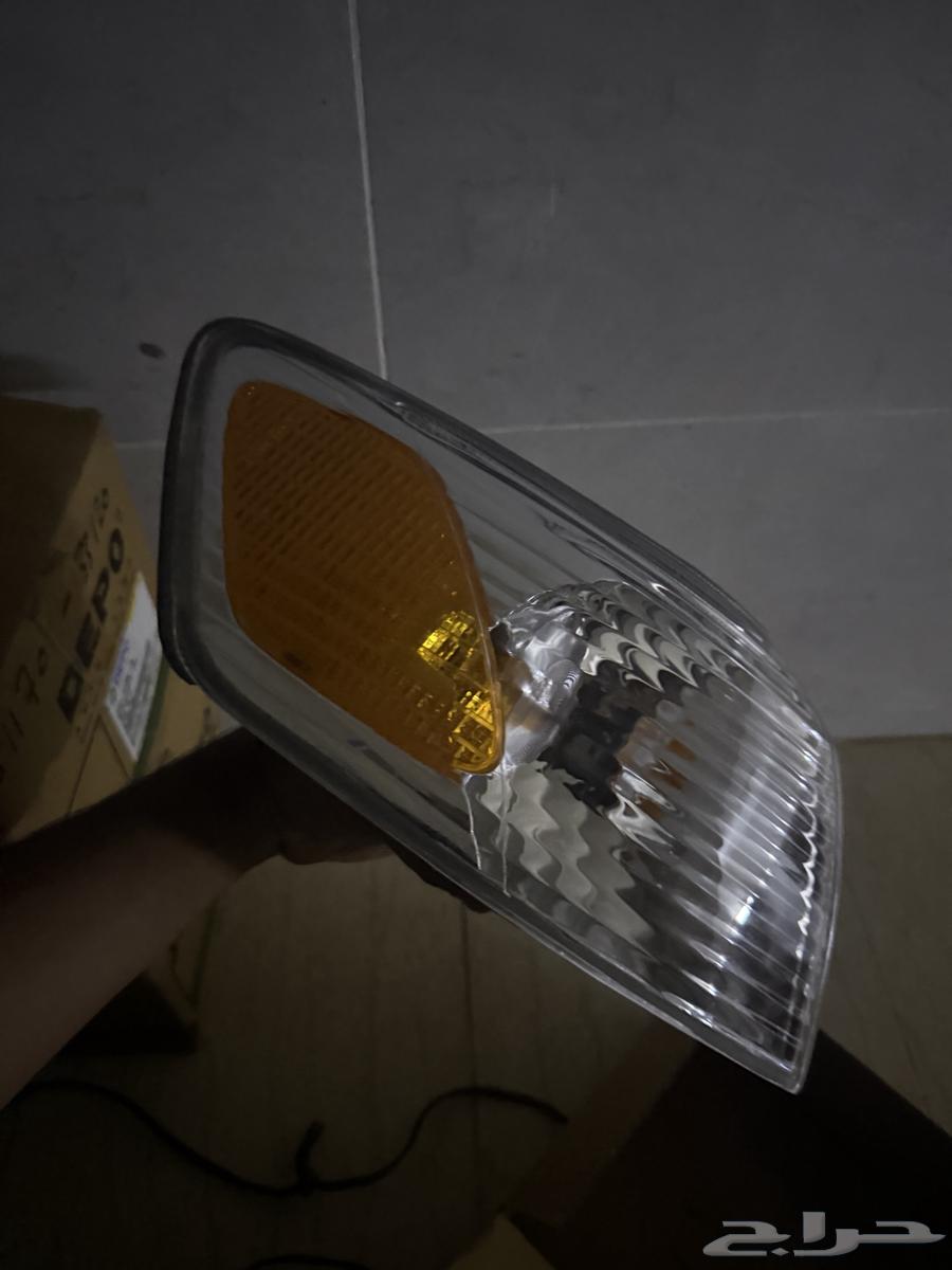 Toyota Camry Center Lamp and Corner Parts, American Use 200 to 200264373403309699110