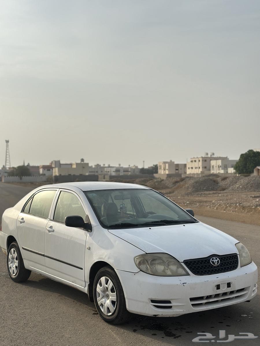 للبيع كورولا 2004 نظيفه ومخزنه64383358094083111