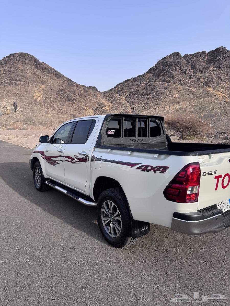 هايلوكس 2017 دبل وبصمة مالك اول واصل سوم 8050064381892519938111