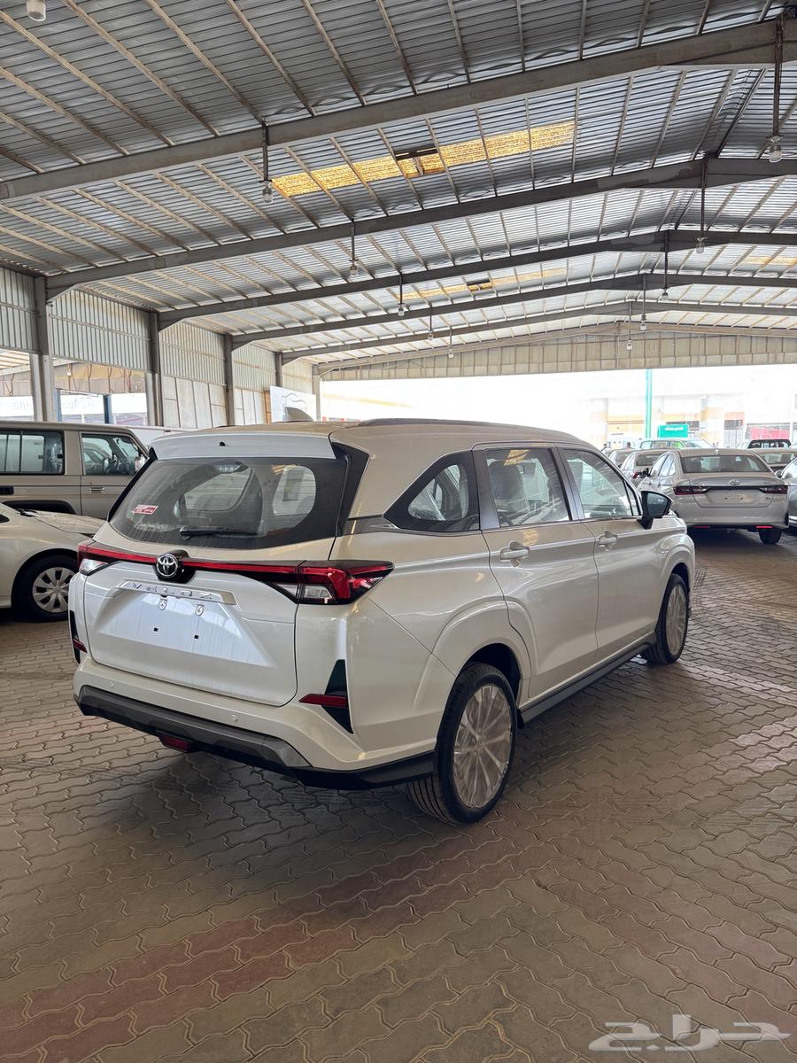 تويوتا فيلوز GLX بنزين 202564376884896642112