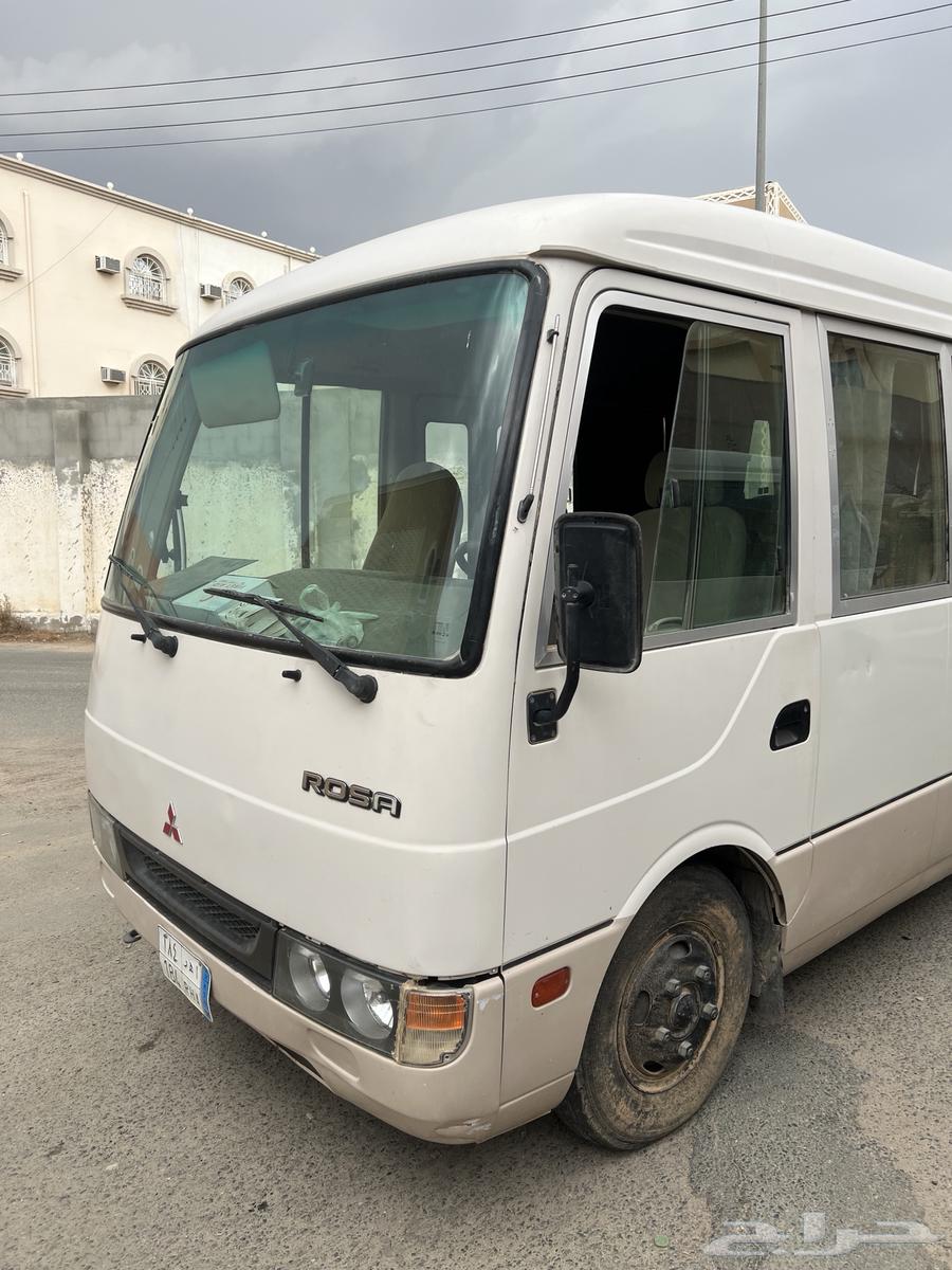 باص مستبيشي للبيع64383994902401110