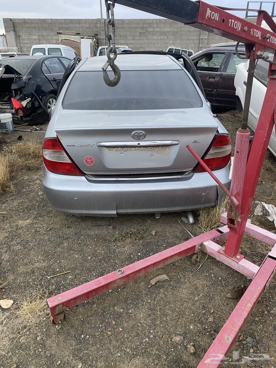 كامري 2004 للبيع قطع64384633264515114