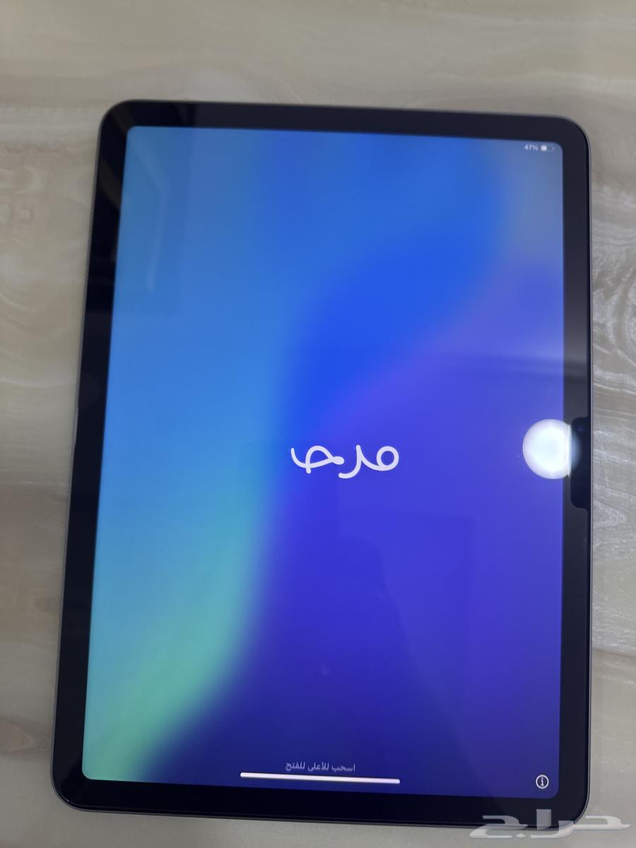 iPad Air 128  تواصل على رقم    بطارية 10064171275543297113