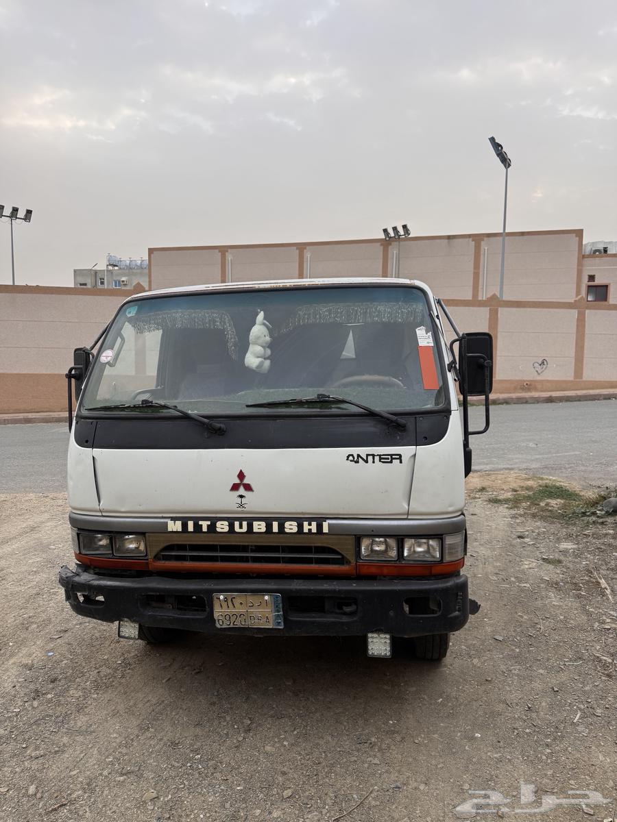 وايت مستبيشي الموديل 2000 الاستماره فيها تجديد واحد64385188134274110