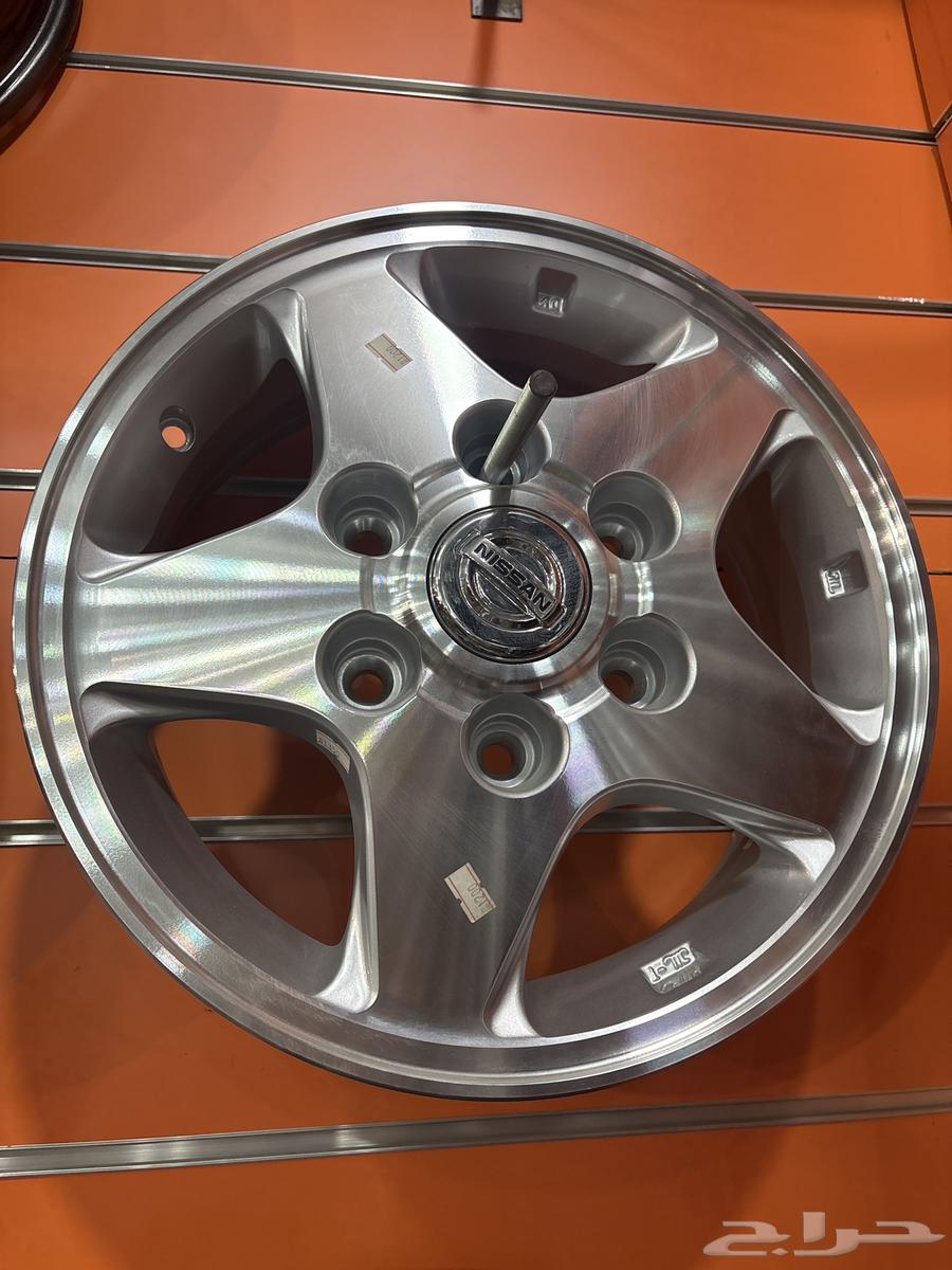 للبيع جنوط ددسن نيسان لمتد جديد64383011283457110