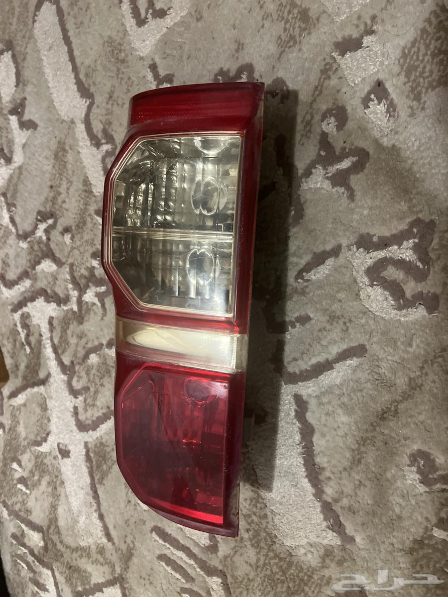 اسطب هايلوكس 2012 - 2015 يمين64382473533057110