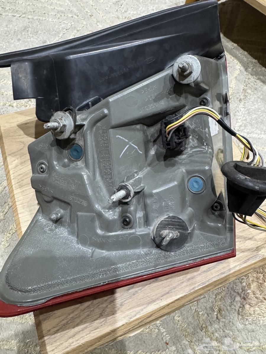 للبيع اسطبات فورد تورس64373165940481114