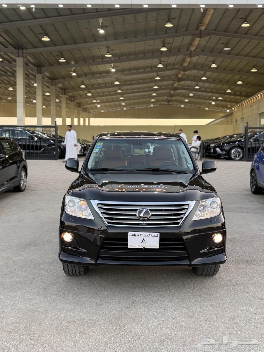 للبيع لكزس 2011 LX570 - مخزن عداد 153 الف فقط64382637822594110