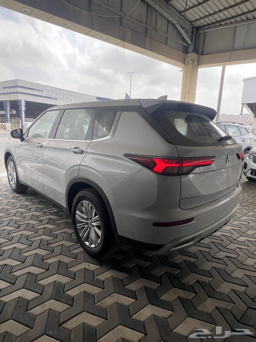 ميتسوبيشي اوتلاندر ستاندر 2025 باقل الاسعار64376780729602113