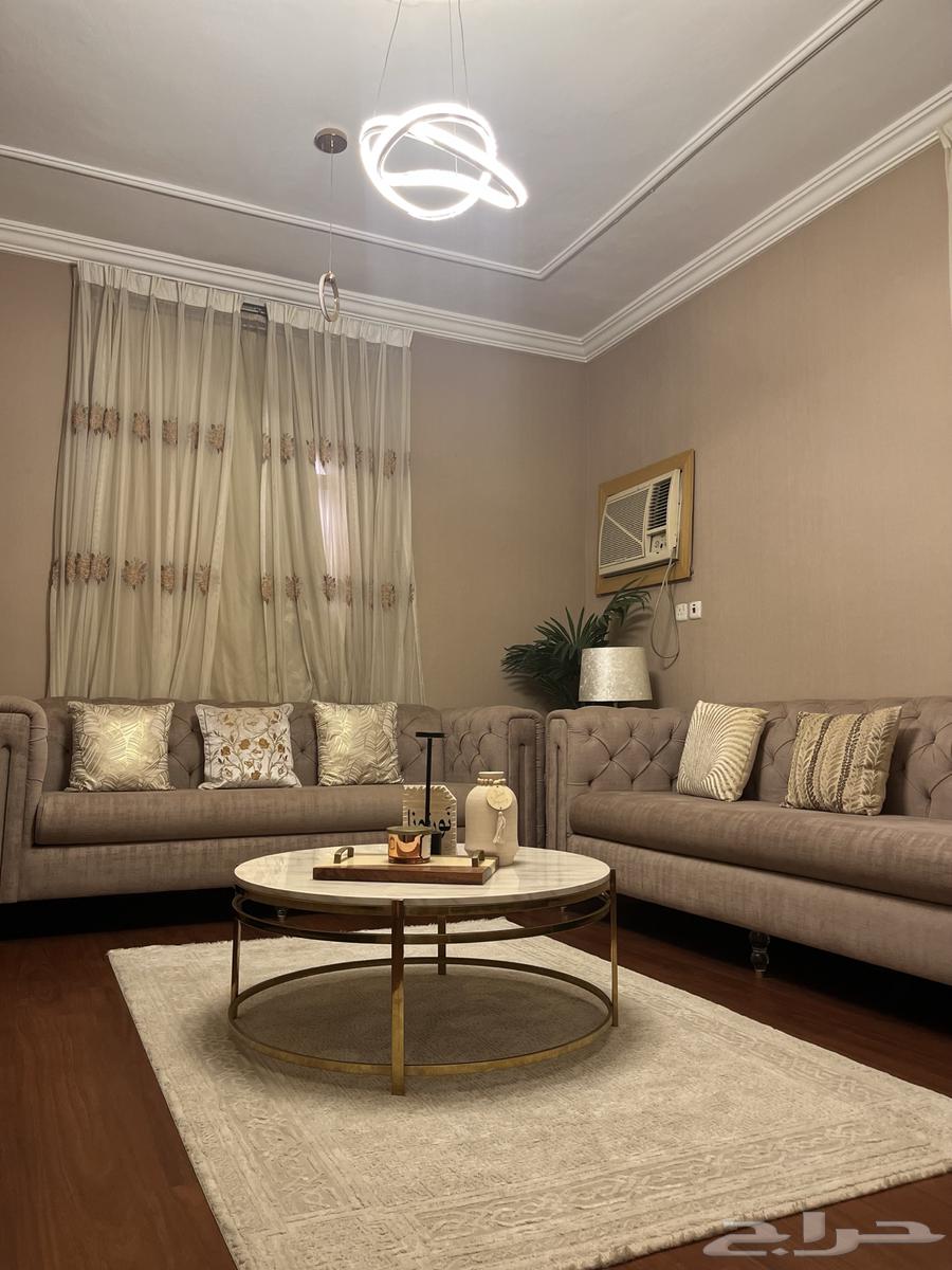 جلسه نظيفه ثلاث اتجاهات مع طاولات رخام وستاير64376421532674110