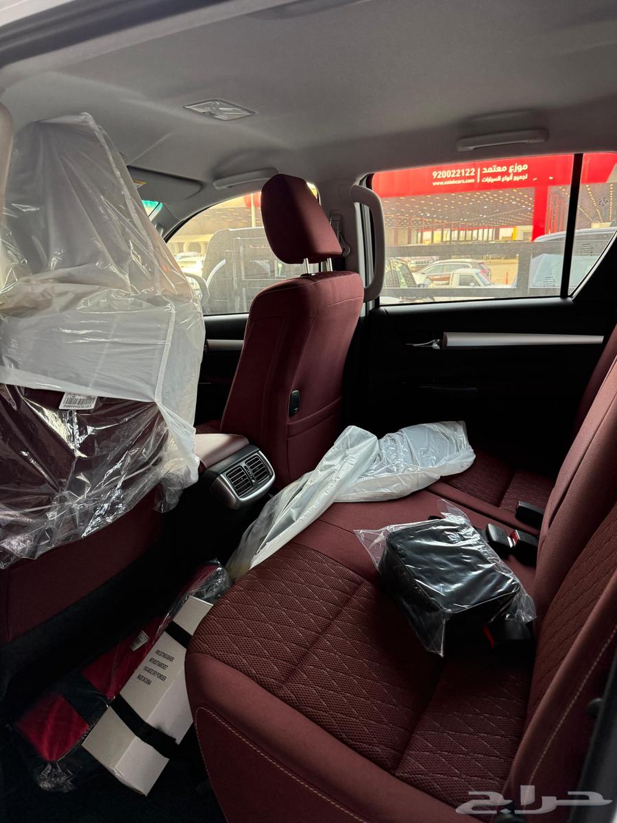 هايلوكس مديل 2025 فل كامل بنزين قير عادي سعودي64380846972930114