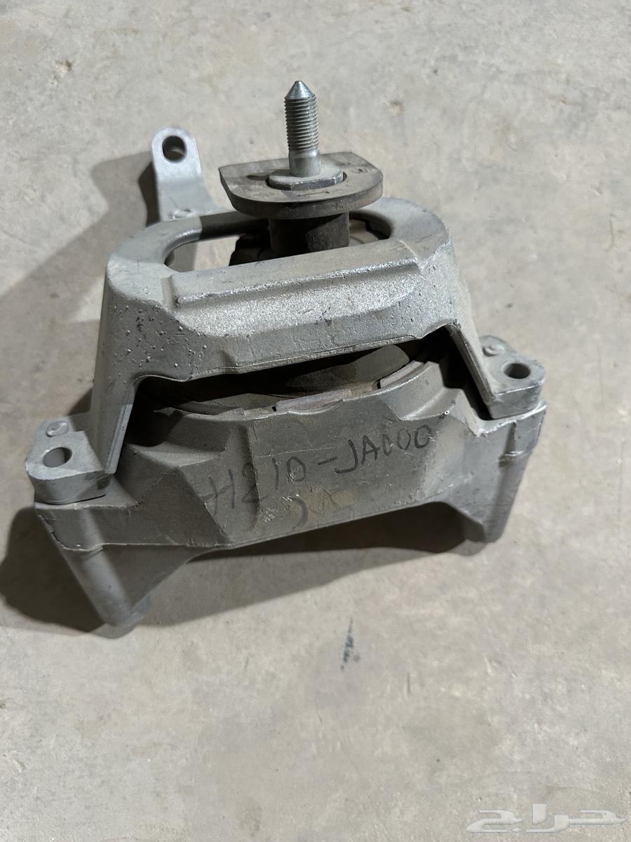 مقص يمين ويسار  كرسي مكينة يمين (نيسان التيما القطع تركب )64379021616513111