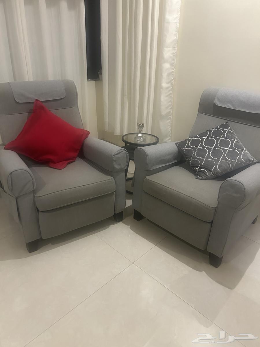 Two excellent condition extendable IKEA chairs64172604675329110