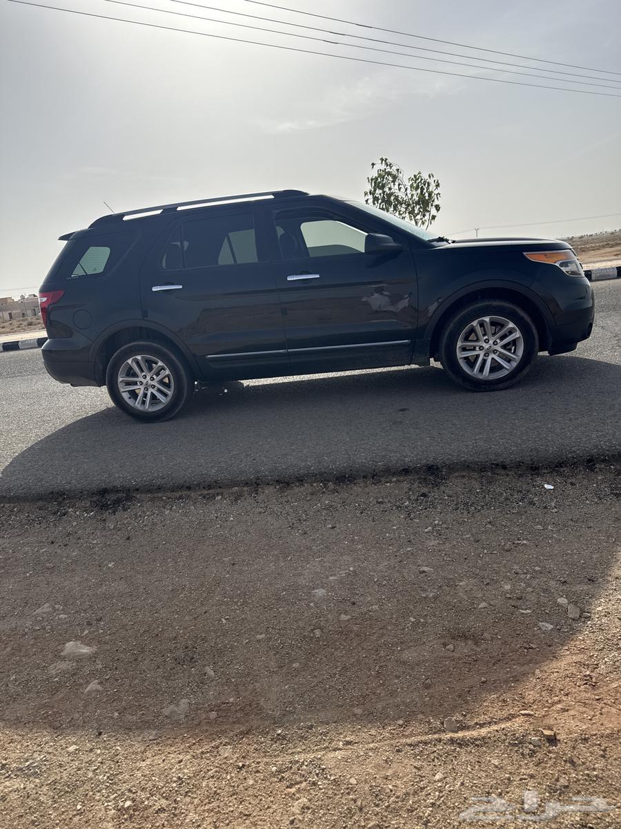 للبيع فورد اكسبلور مديل 2015 دبل نضيف بدي ومحركات64380667576450111