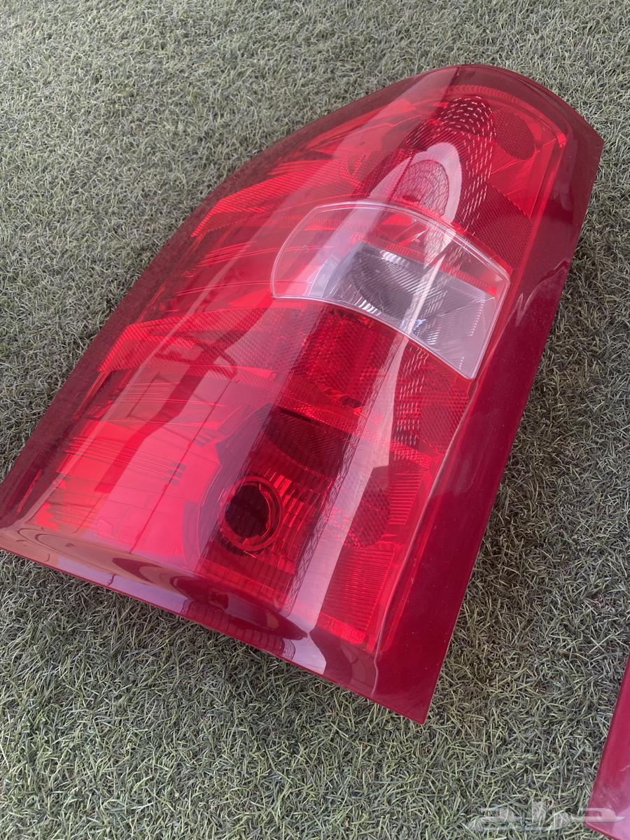 شمعات خلفية شفروليه سيلفرادو64372740933507112