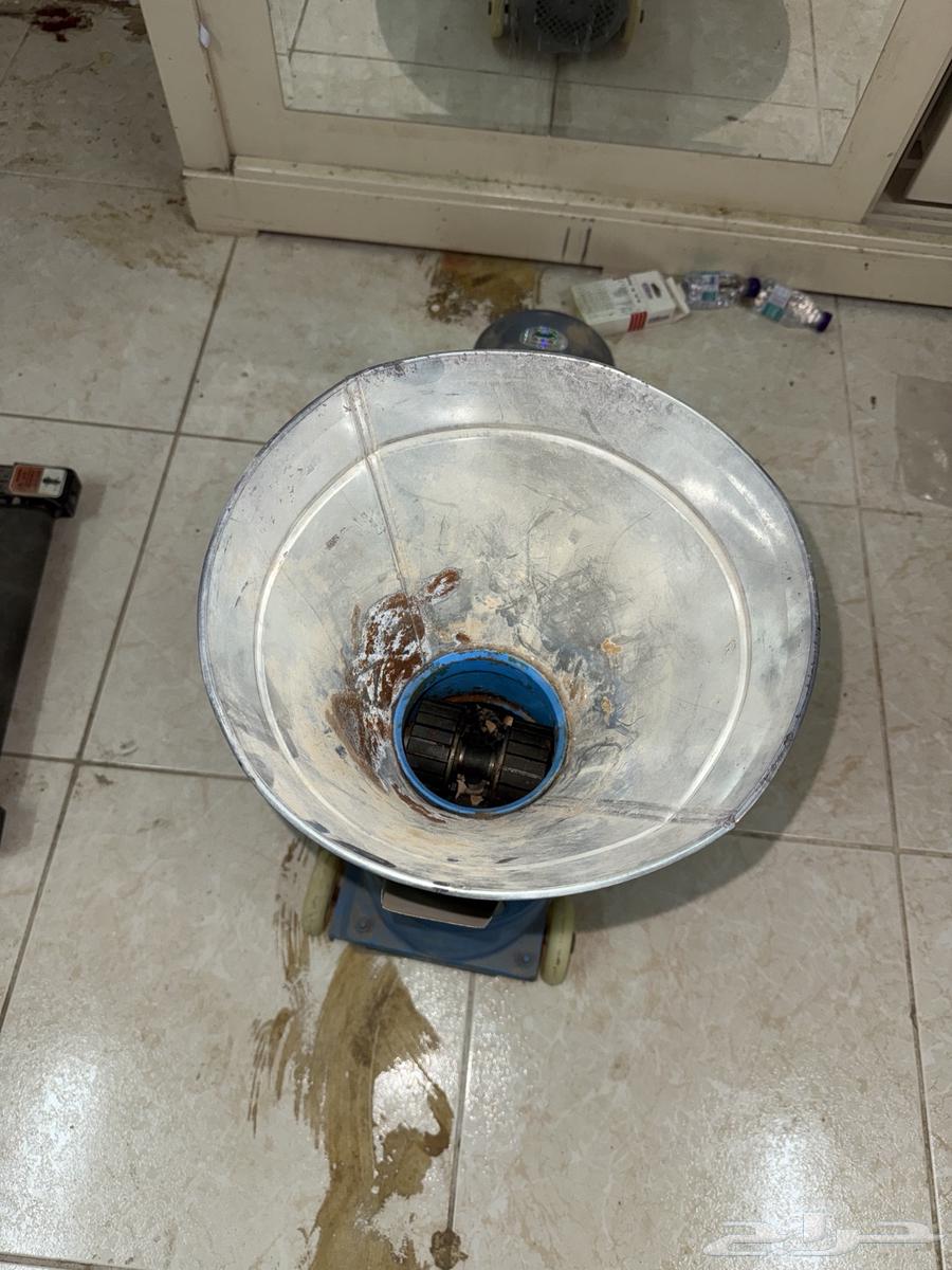 عدد 2 مكاين الاولى تكعيب والثانيه طاحونه64378716635651110