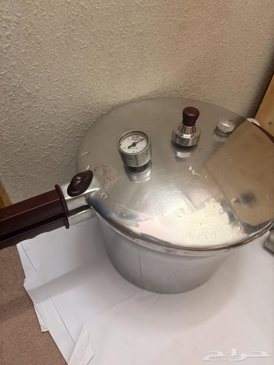 Turbo 9-liter pressure cooker, like new64146790643330111