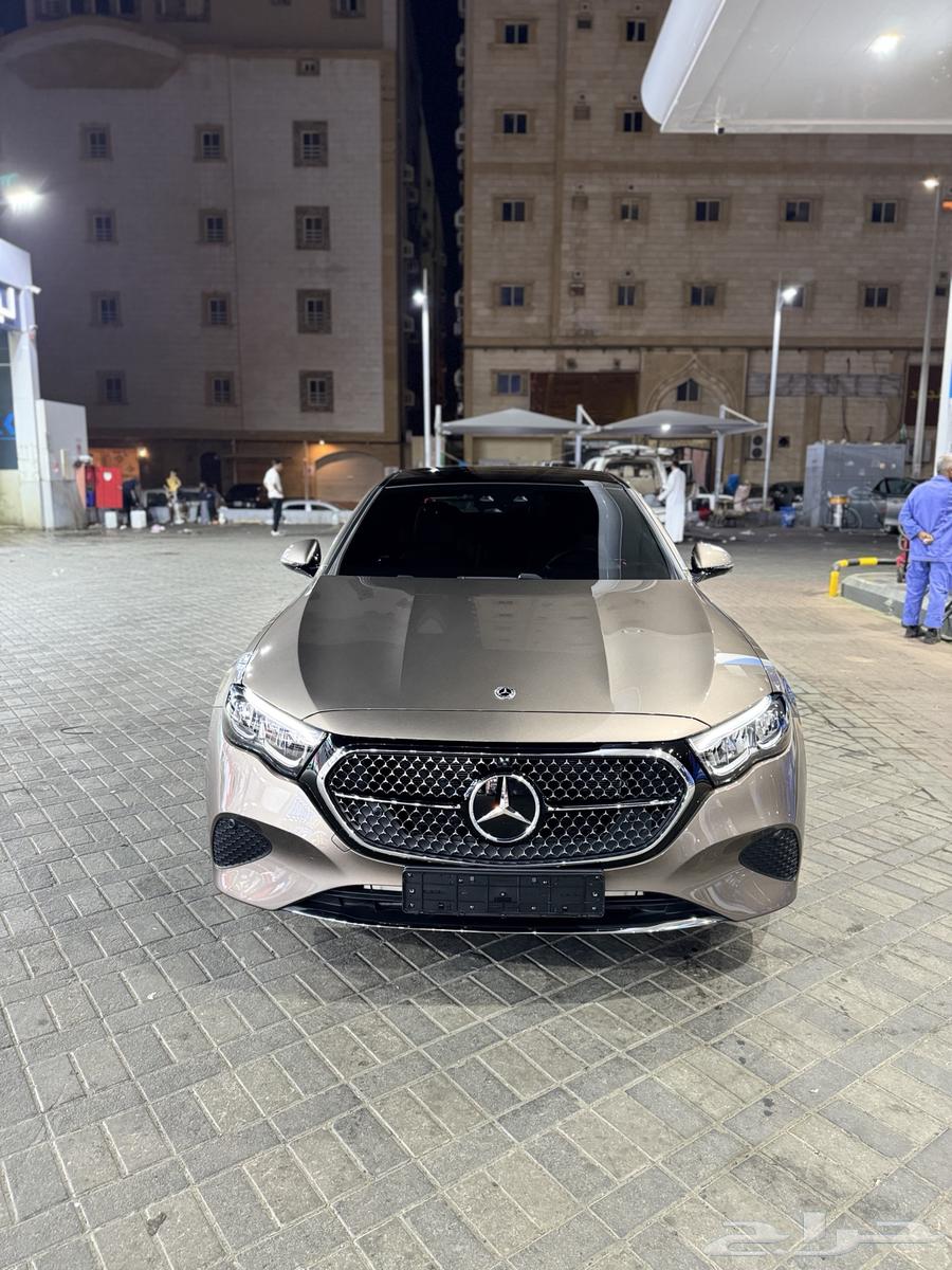 مرسيدس E200 موديل 2024 شبه أصفار فل كامل64373341747458111