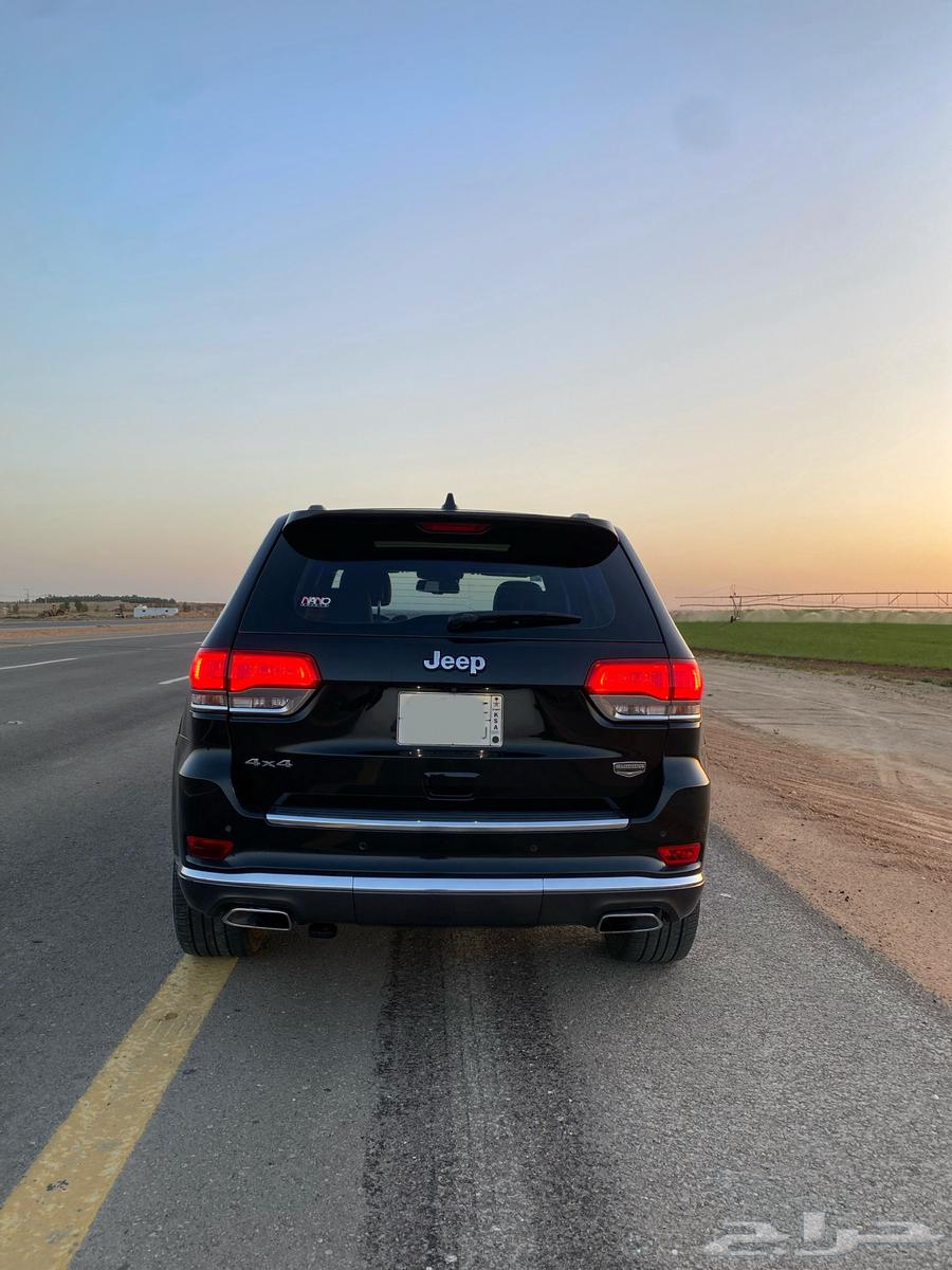 جيب جراند شروكي64384286193794112