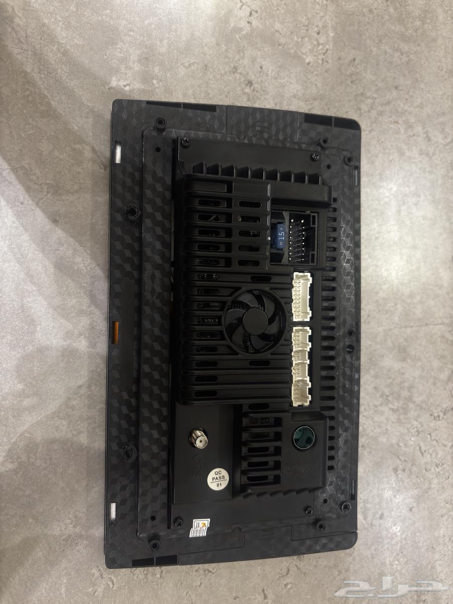 للبيع شاشة لسيارة تركب لجميع السيارات64382086560130111