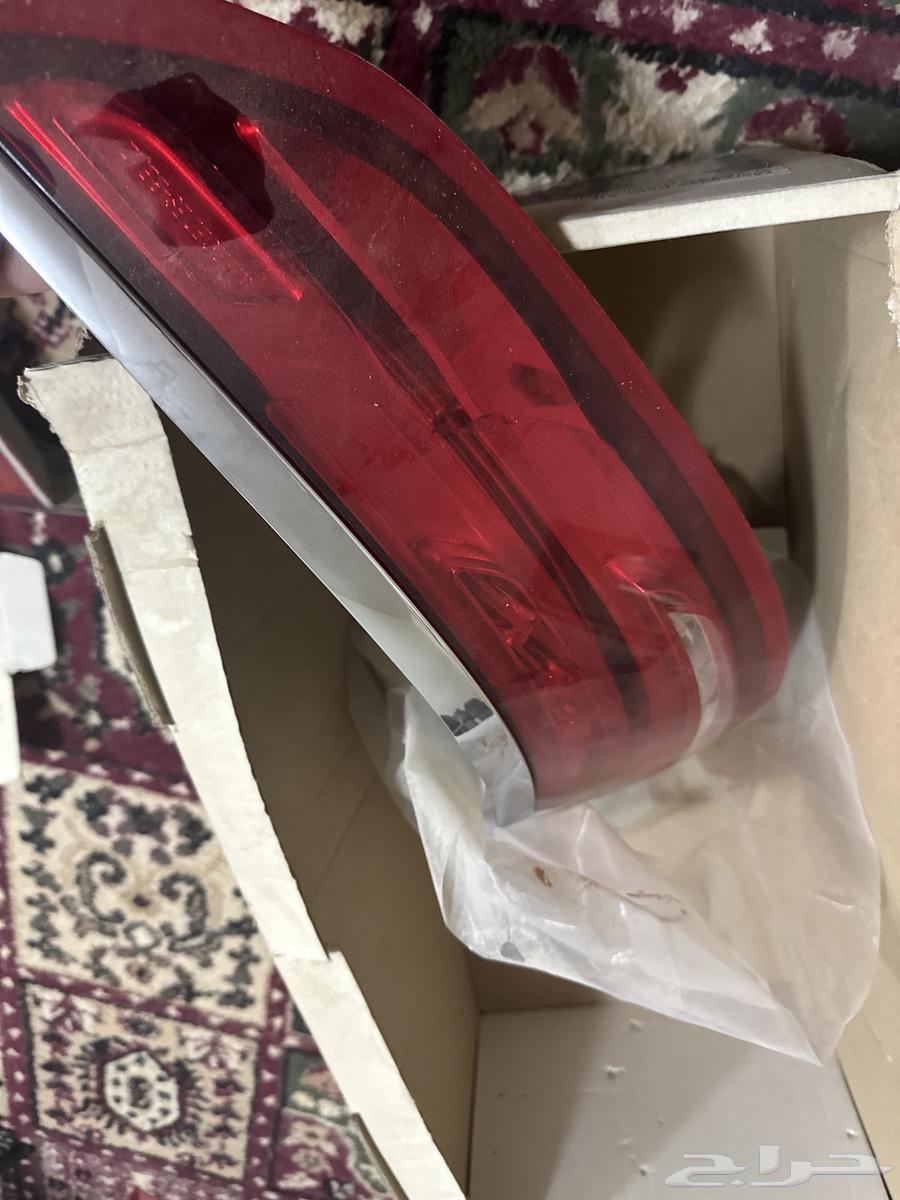 اصطبه خلفيه خارجيه اصليه لسياره مارسيدس بينز اس كوبيه64373580423811113