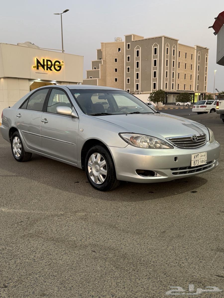 للبيع كامري 2004 مفحوص و مجدد لوحه مميزه64383927250306111
