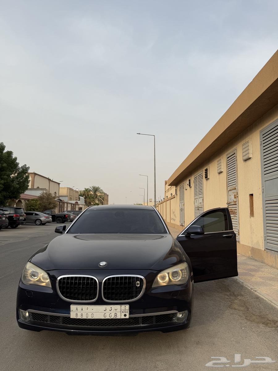 بي ام دبليو 75064381934497282110