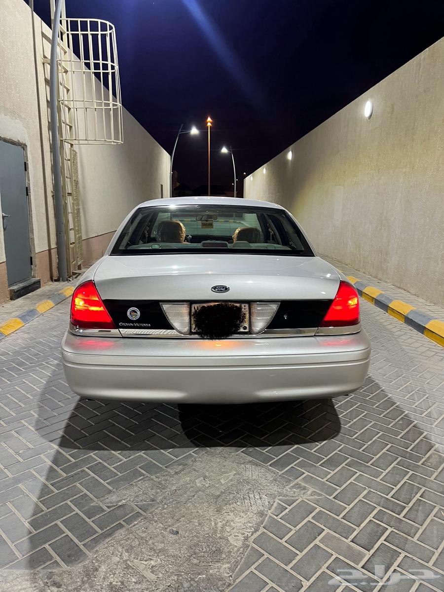 للبيع فورد فكتوريا نضييف64384245470593113