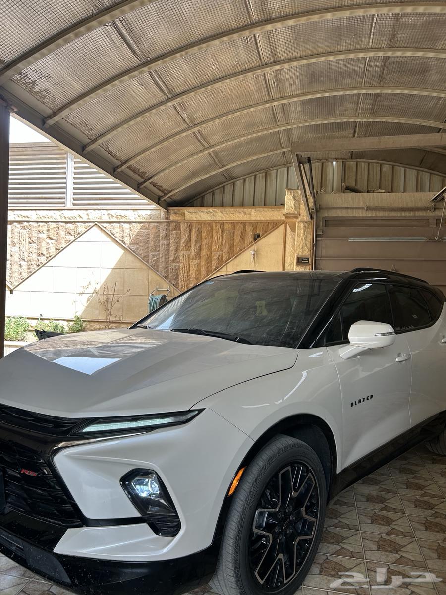 بليزر 2023 مصدوم خفيف64379746888449110