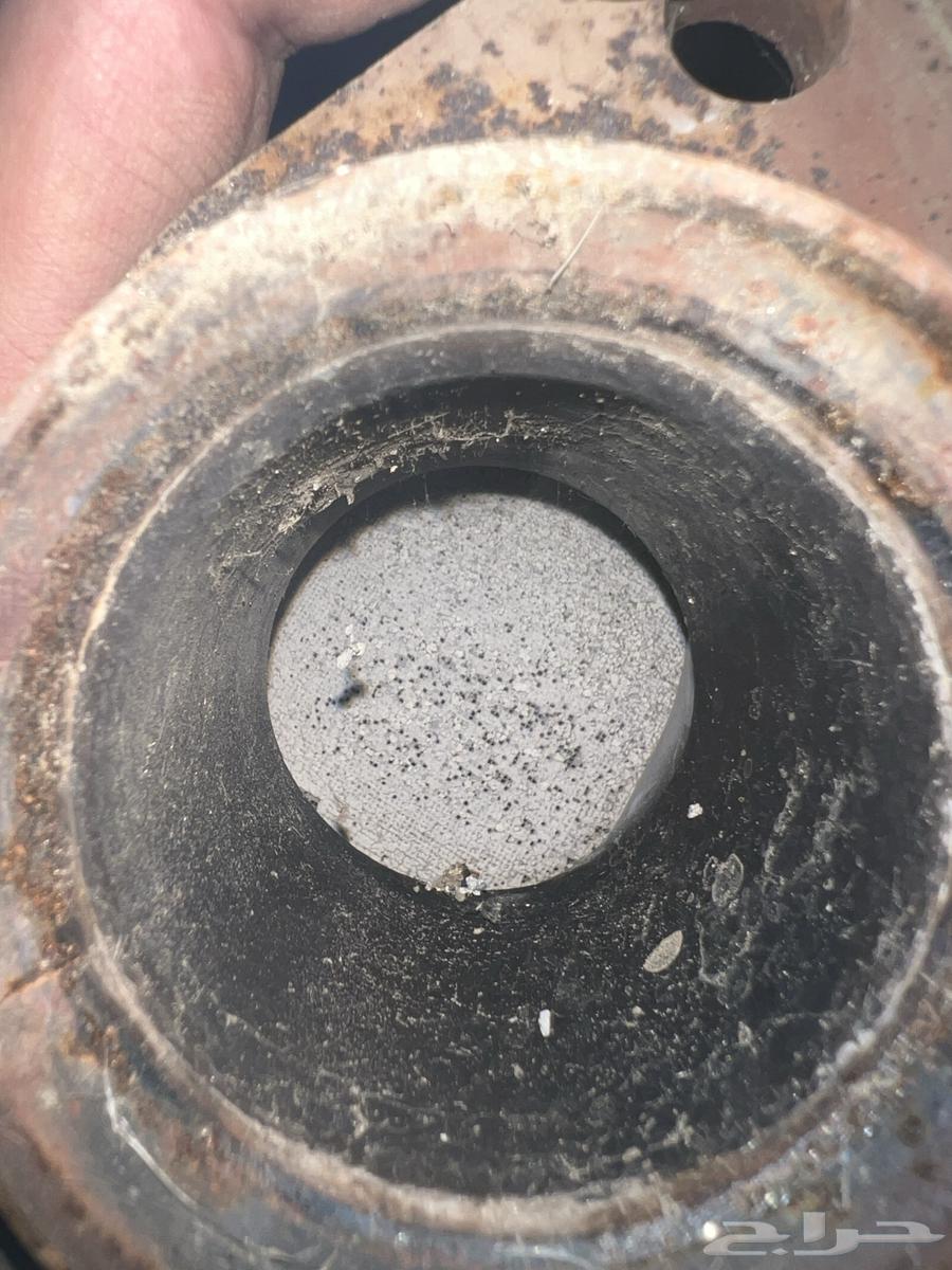 دبات تلوث فورد فكتوريا 201164384633188739111