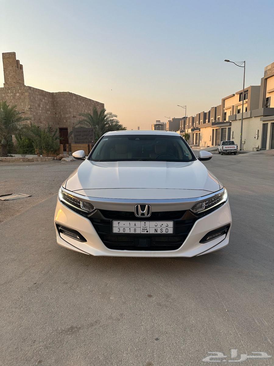 هوندا اكورد 2018 فل كامل للبيع64382017809794113