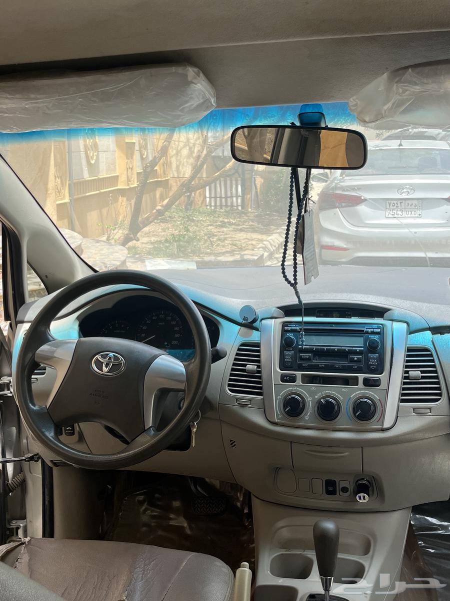 انوفا 2013 للبيع64377870677251114