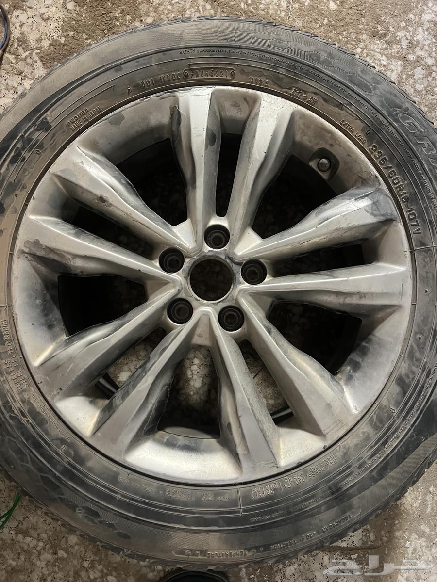 كفر مع جنط سنتافي للبيع64259181212289110