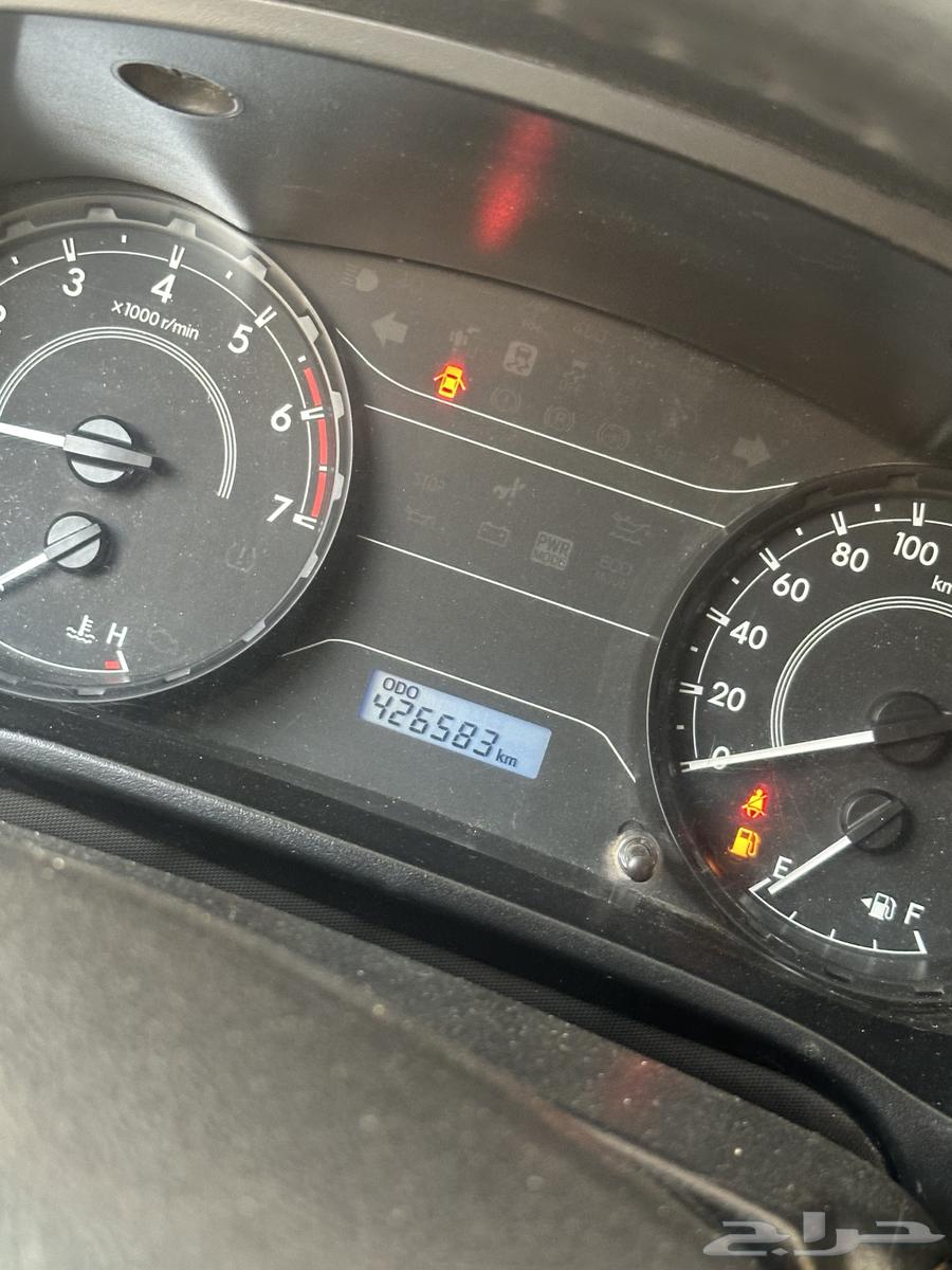 هايلكس 2016 دبل (سلق)للبيع بنزين64382141691393113