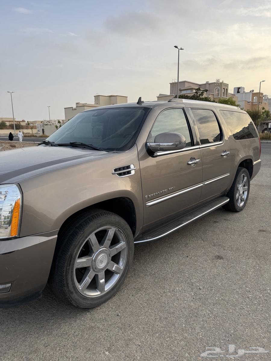 كاديلاك اسكاليد 200764382432529283113