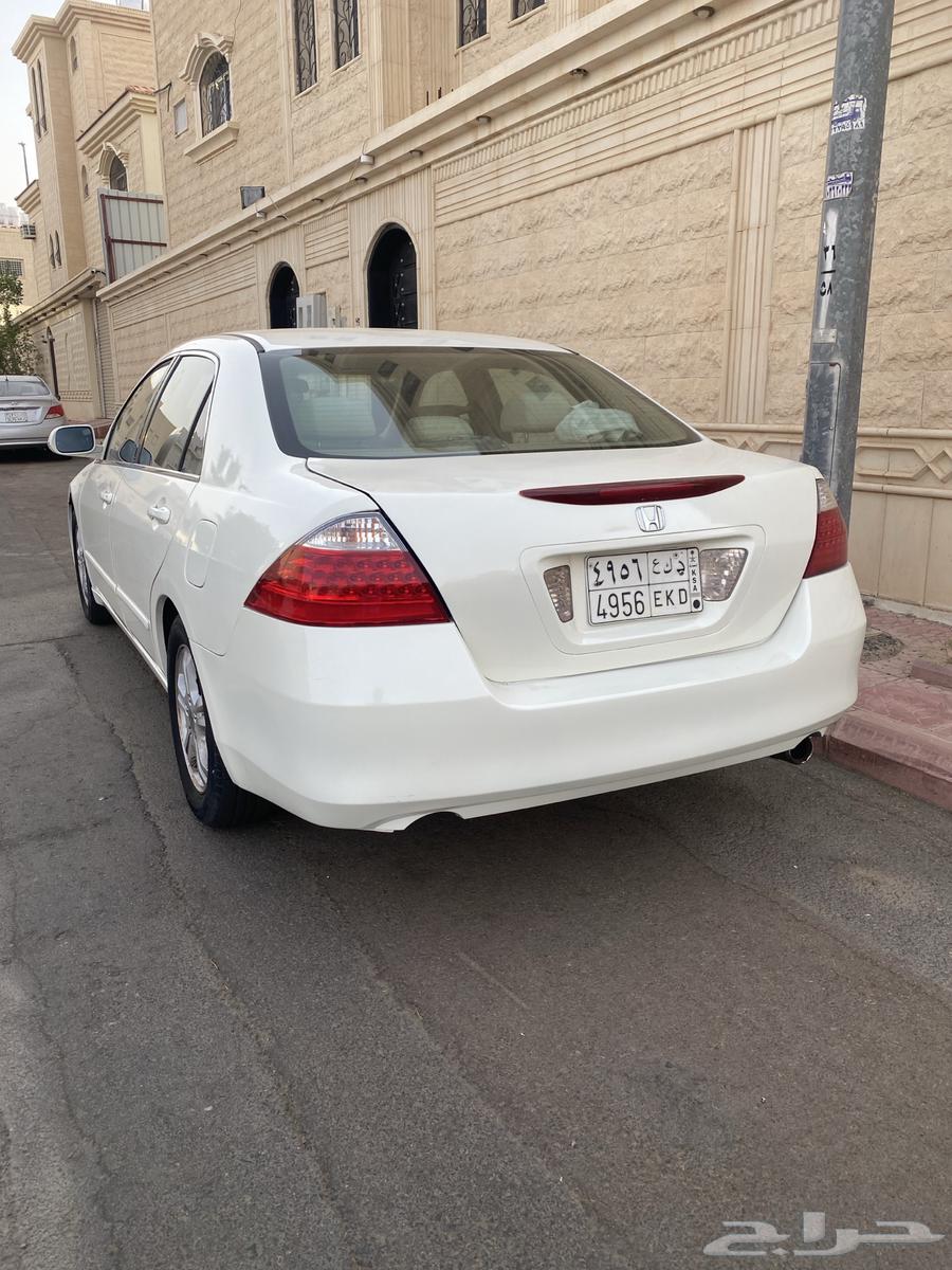 للبيع هوندا اكورد 200664379874048385111
