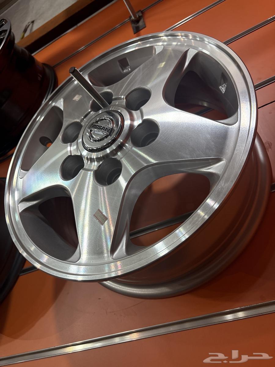 للبيع جنوط ددسن نيسان لمتد جديد64383011283457112