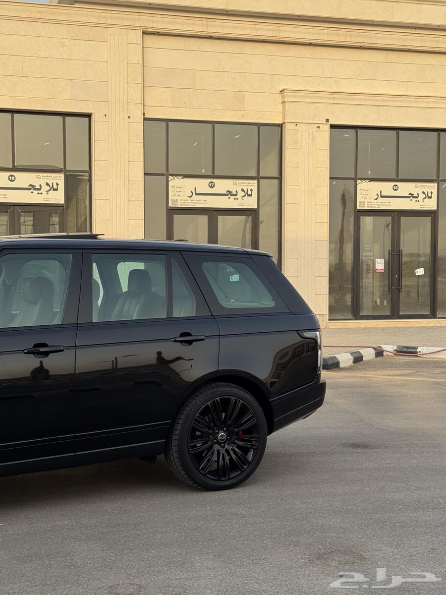 رنج روفر 2014 بلاك ايدشن عليه كت خارجي وداخلي202164386766109057114