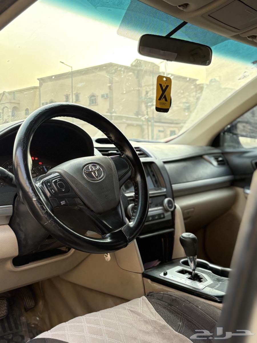 تويوتا كامري 201664381864337923113