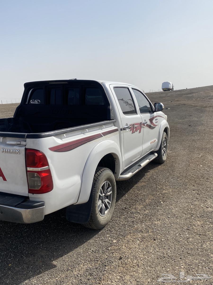 هايلكس 2014 مركب عليه مكينه برادو كل شي علي الشرط64380091632002110