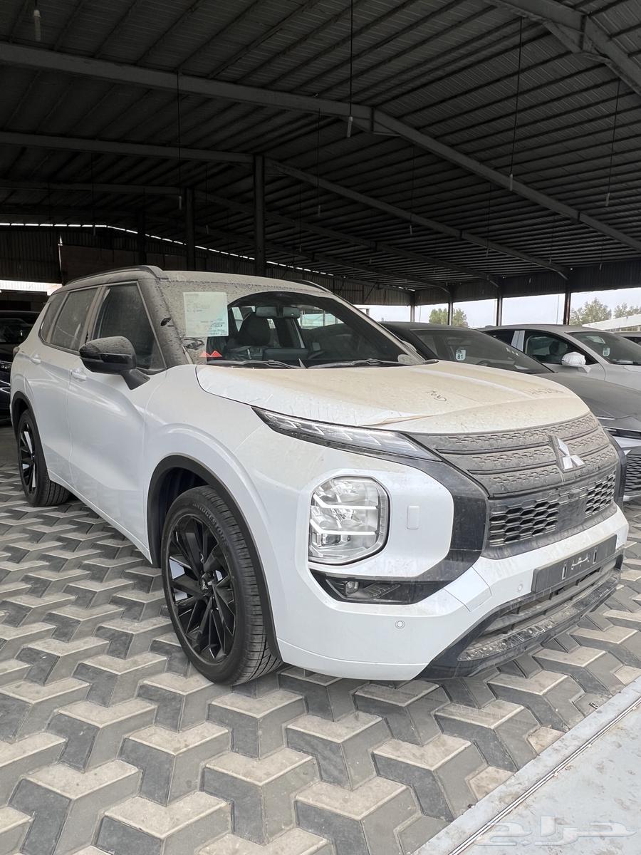 ميتسوبيشي اوتلاندر فل كامل بلاك سام 202564376674934273111