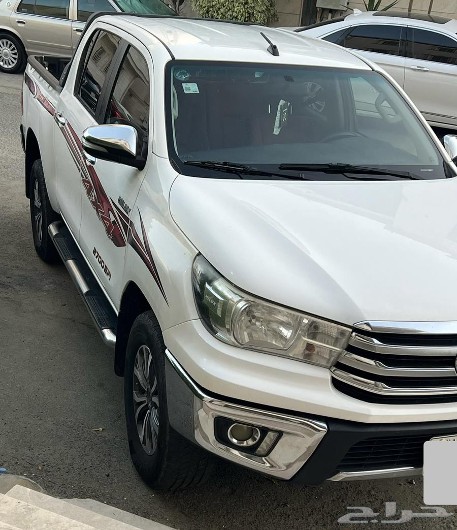 هايلوكس 2016 تم البيع64377330468611110